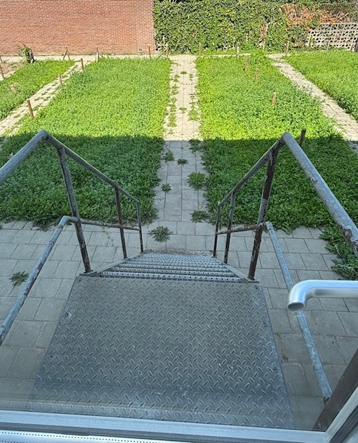 Pastoor Sartonstraat 15