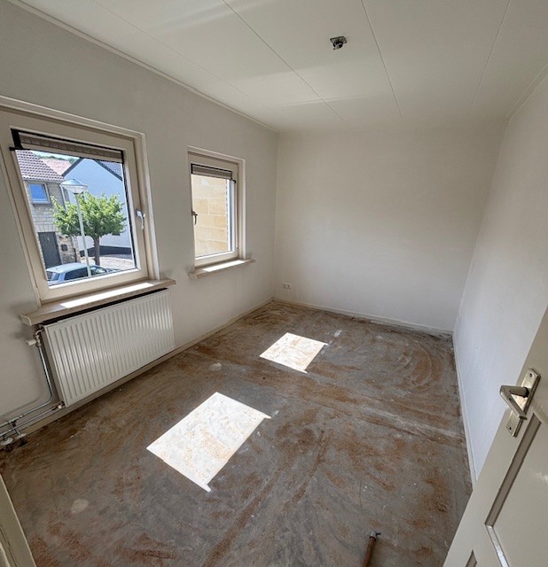 Pastoor Sartonstraat 15